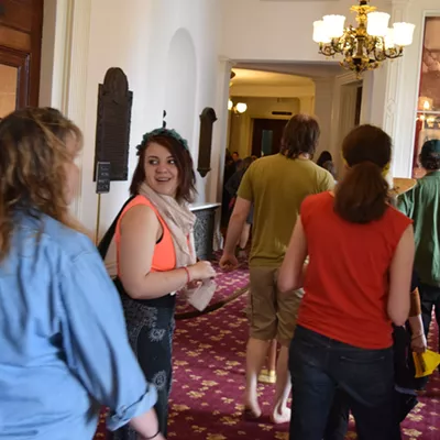 Image: A Less Raucous Protest Puts Statehouse on Alert