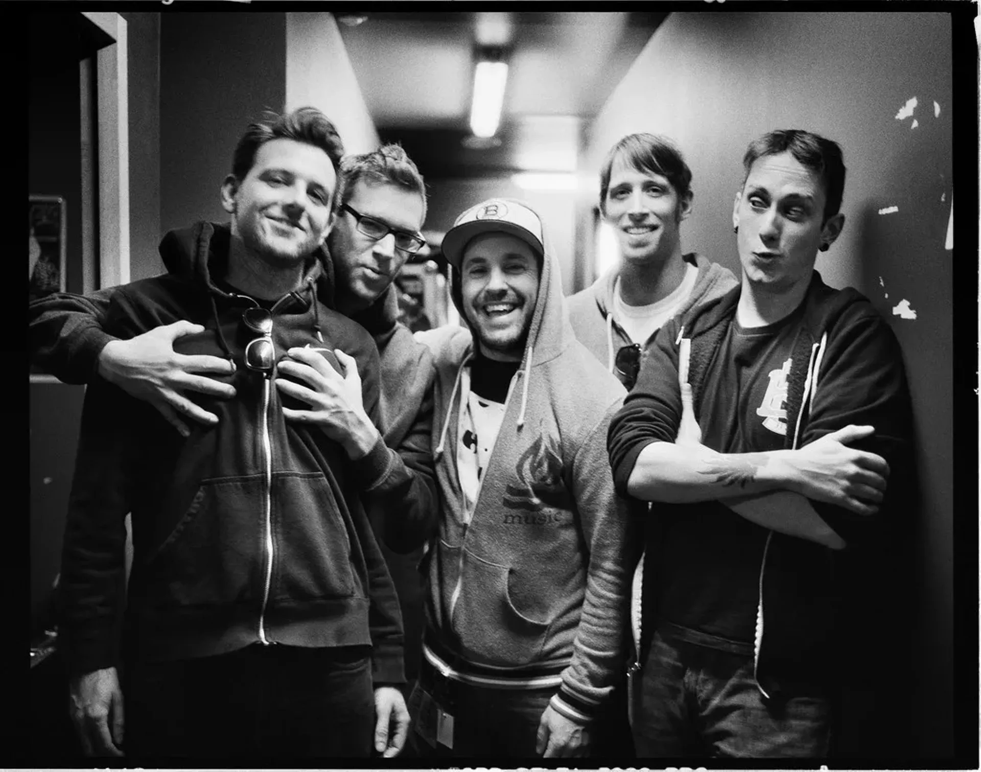 aws_by_julien_lachaussee_1024x1024.webp
