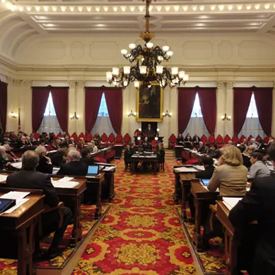 Image: House Overwhelmingly Approves Campaign Finance Compromise