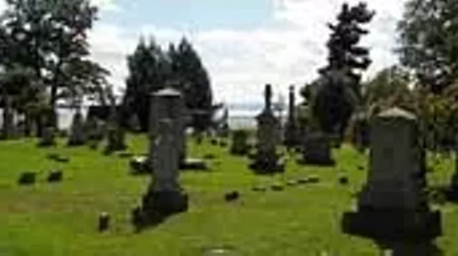 Image: Lakeview Cemetery