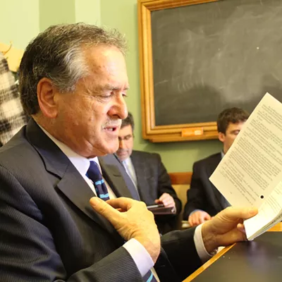 Image: Senate Passes New Lobbyist Disclosure Rules