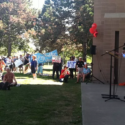 Image: Photos from Sanders' Burlington Labor Day Rally