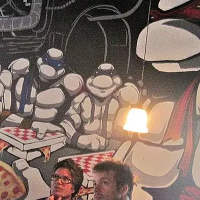 Image: Alice Eats: Manhattan Pizza & Pub
