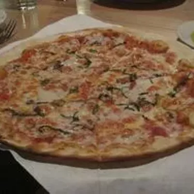 Image: Three Tomatoes in Williston Will Close on Saturday