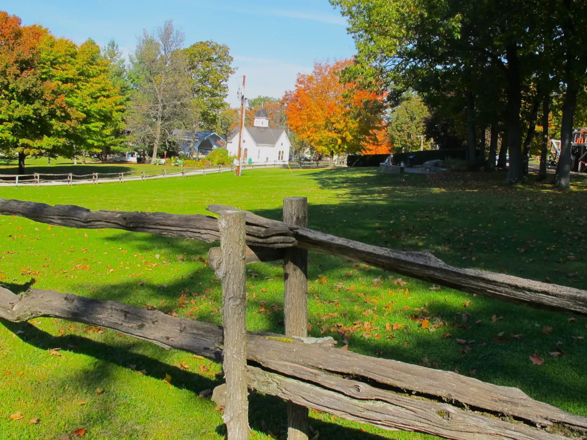 fall_at_the_shrine.webp