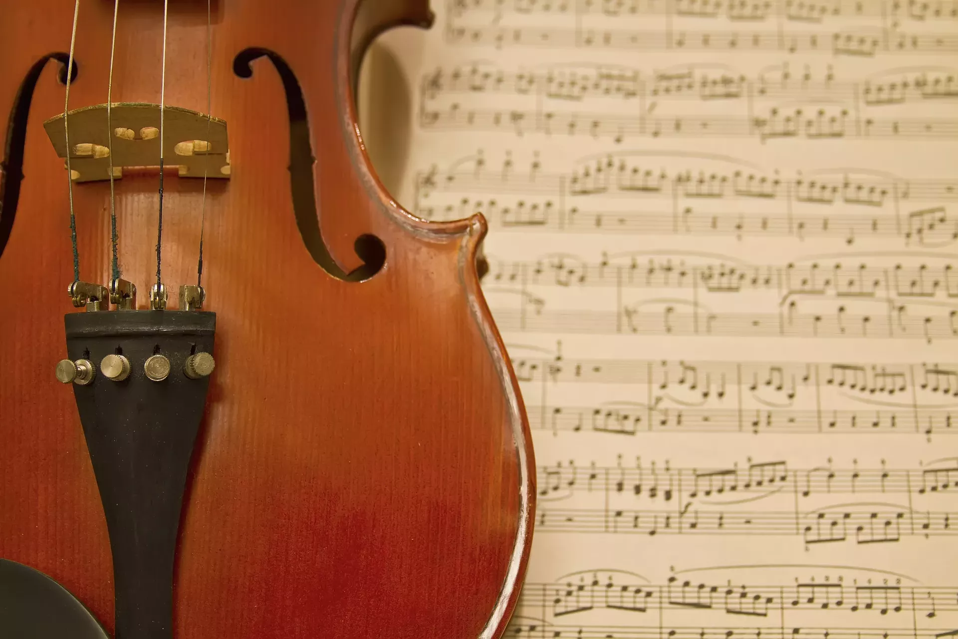 violin_sheet_music.webp