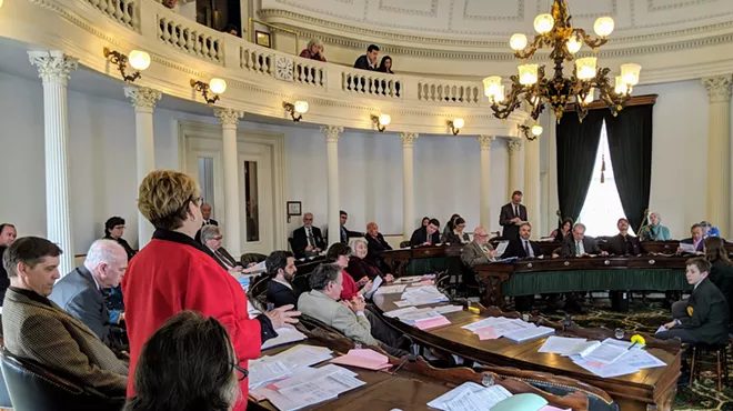 Image: Vermont Senate Backs Ban on Single-Use Plastic Bags, Foam Containers