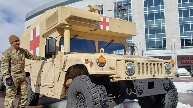 Image: National Guard Setting Up Medical Facilities in Vermont