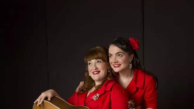 Image: The Sweetback Sisters&rsquo; Country Christmas Singalong Spectacular