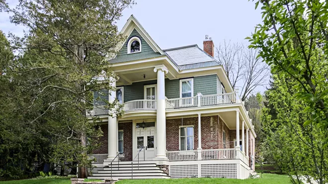 Image: Homes Tour