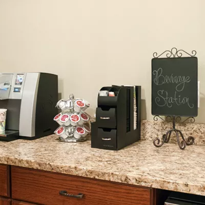 Image: After Ad Is Pulled, Sean Hannity Fans Bash Keurig Machines