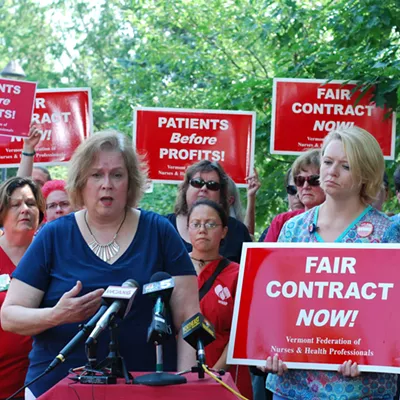 Image: UVM Medical Center Nurses Serve Strike Notice