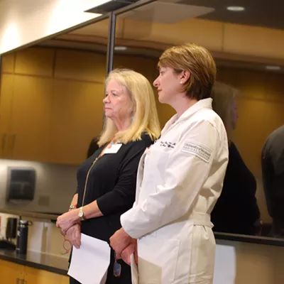 Image: Pay Raises for UVM Medical Center Administrators Anger Nurses