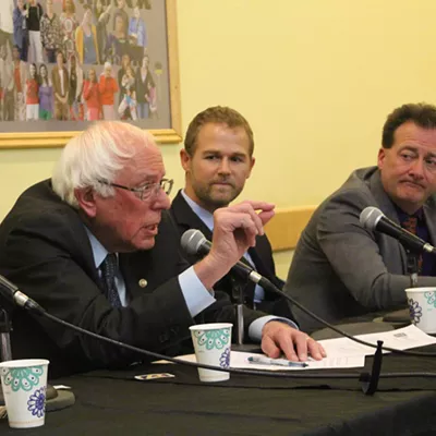 Image: As He Considers a 2020 Presidential Run, Bernie Sanders Refuses to Pledge to Serve Full Senate Term