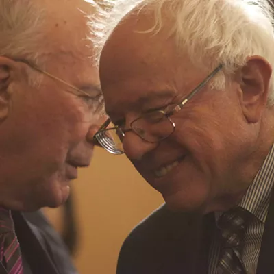 Image: Sanders Splits With Leahy on Surveillance Reform Bill