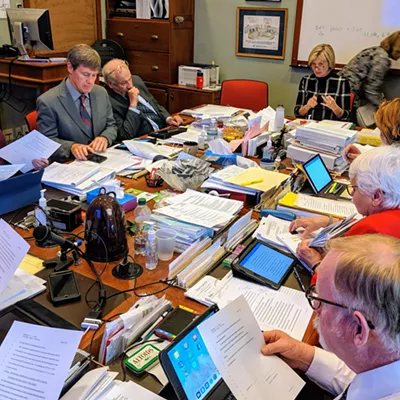 Image: Vermont House Panel Approves Slower Minimum Wage Increase