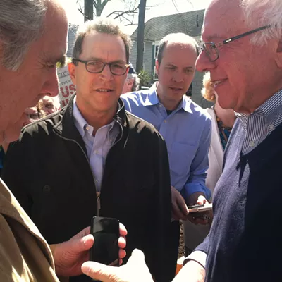 Image: Sanders Touts $15-per-Hour Wage &mdash; But Doesn't Pay It