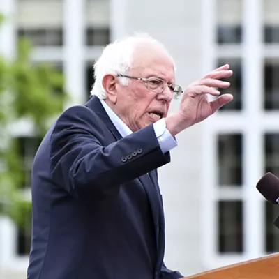 Image: UVM Doc: Sanders Has 'Mental and Physical Stamina' for Presidency