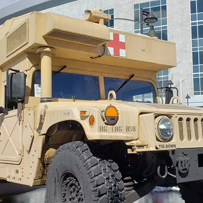 Image: National Guard Setting Up Medical Facilities in Vermont