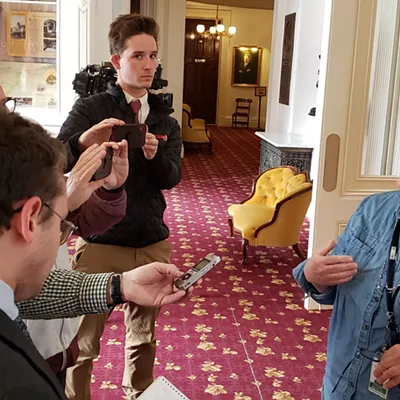 Image: Vermont House Passes Emergency Coronavirus Bills After Procedural Delay