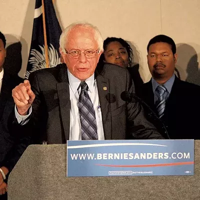 Image: Sanders Undergoes Hernia Repair Procedure