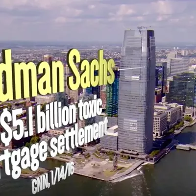 Image: Bernie Sanders Escalates Criticism of Hillary Clinton's Wall Street Ties
