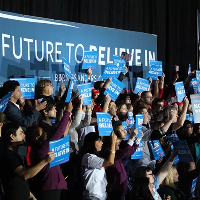 Image: It's Go Time! Follow Our Bernie Sanders Iowa Caucus Coverage