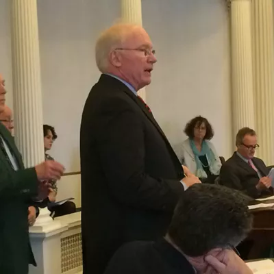 Image: Senate Gives Preliminary Approval to Paid Sick Leave