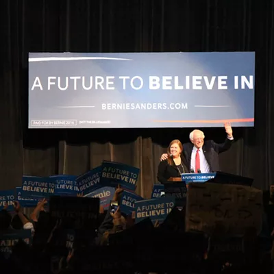 Image: Bernie Sanders Wins Wisconsin by Double Digits