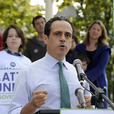 Image: Dunne Snags Sanders Campaign Manager&rsquo;s Endorsement