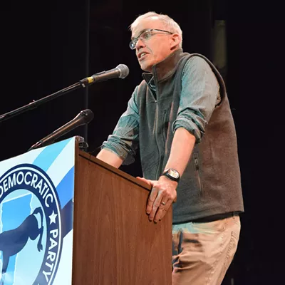 Image: Environmentalist Bill McKibben Dumps Dunne for Minter
