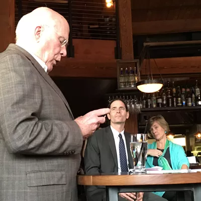 Image: In Winooski, Leahy Draws Cheers Reading New Comey Letter Clearing Clinton