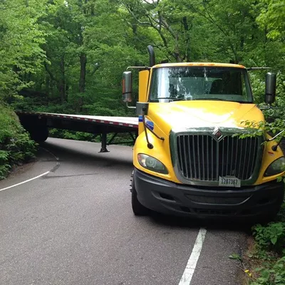 Image: Despite Hefty New Fines, Truck Drivers Still Try the Notch