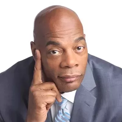 Image: Comedian Alonzo Bodden Talks Cruises, Health Care and Trump