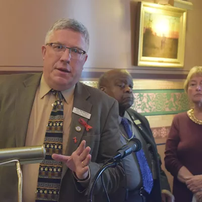 Image: Liberal Legislators Call for New Taxes to Counter State Budget Cuts