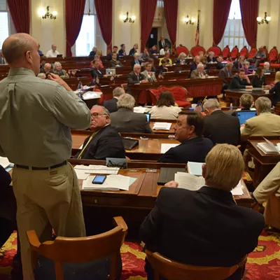 Image: Vermont Legislature Votes to Legalize Marijuana, Sends Bill to Governor