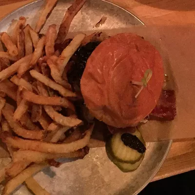Image: 'Blended Burger' Tempts in Northfield