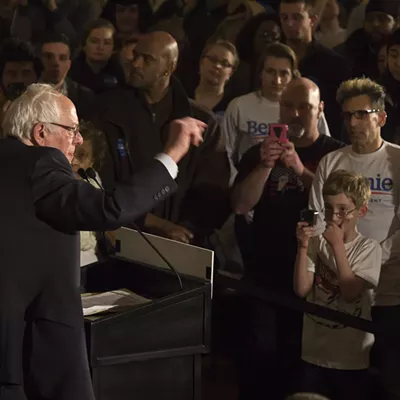 Image: Bernie Sanders on the Iowa Campaign Trail