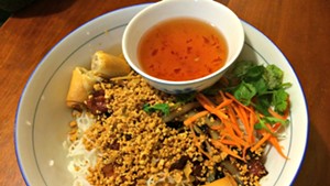 Bun thit nuong with cha gio
