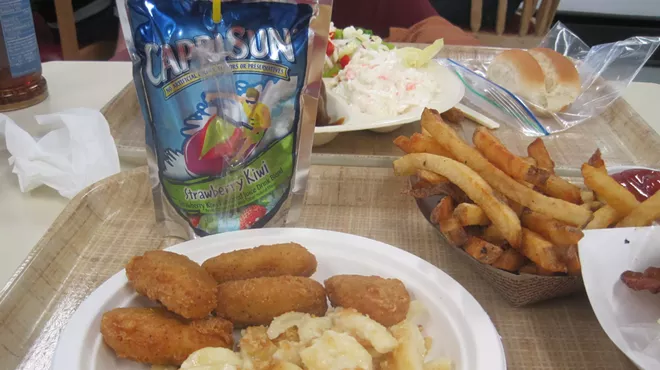 Image: Alice Eats: Warner's Snack Bar