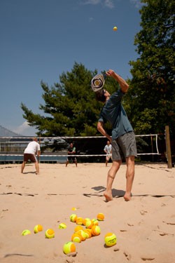 Beach tennis at Dealer.com - MATTHEW THORSEN