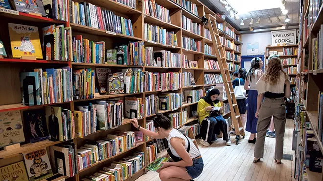 Image: Best used-book store