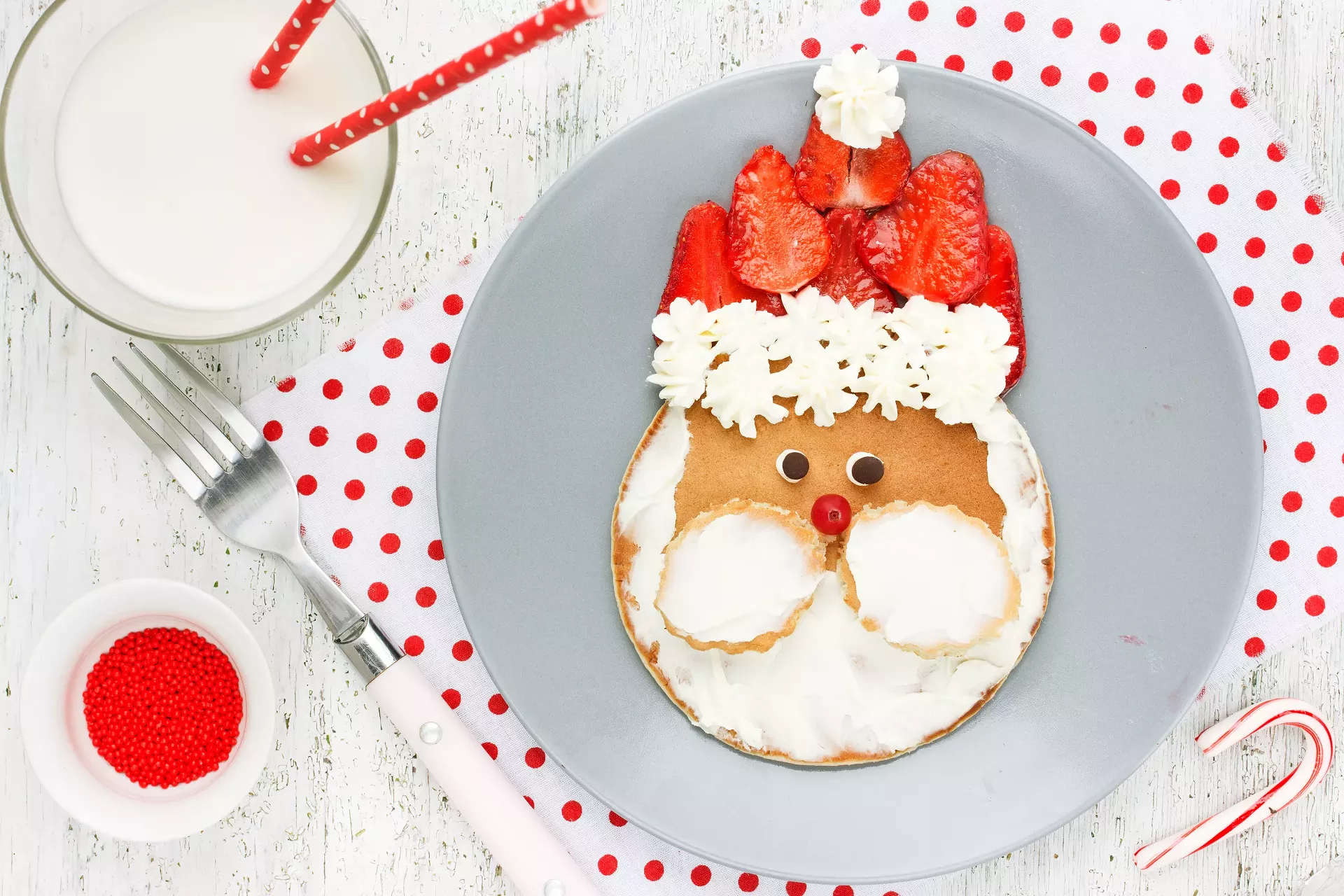 breakfast_with_santa____santusya___dreamstime.webp