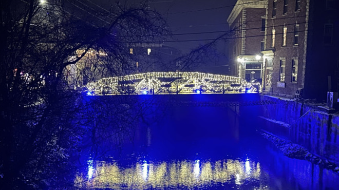 Image: Bridge Lighting Ceremony & Lantern Parade