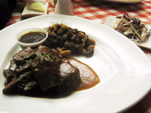 Alice Eats: Bone Yard Barbecue