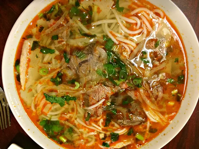 Alice Eats: Pho K&K