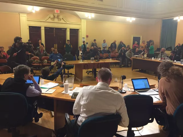 Burlington City Council Rejects Measure Urging Bus Driver Arbitration