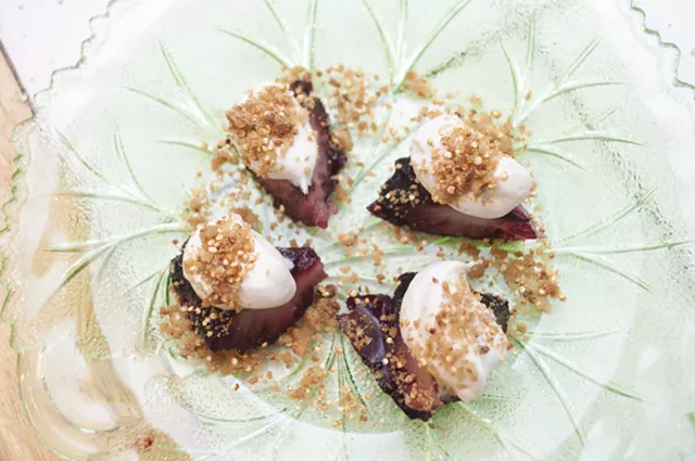 Farmers Market Kitchen: Crunchy, Creamy Cassis-Braised Apples
