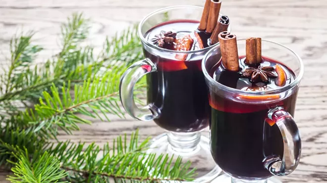 Image: Eat This Week: December 13 to 19, 2017: Bottoms Up!