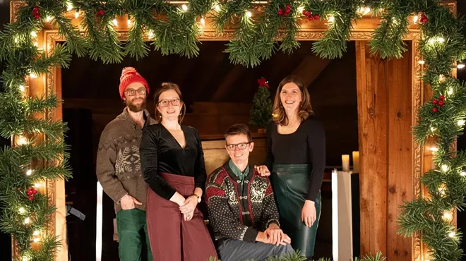 Image: EmaLou & The Beat Holiday Show